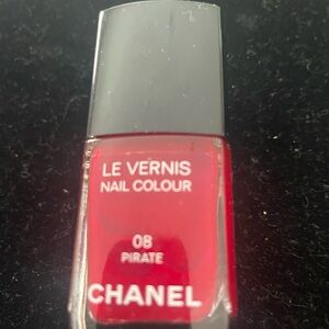 CHANEL Le Vernis Nail Polish - Bold Red